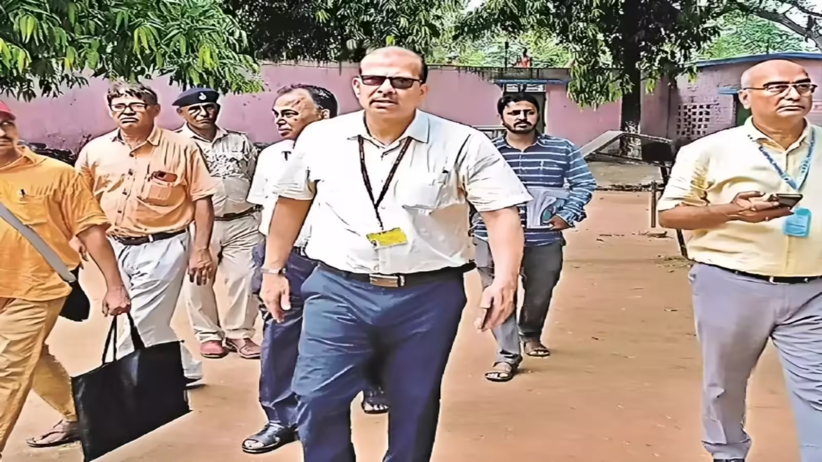 KK Pathak IAS Biography