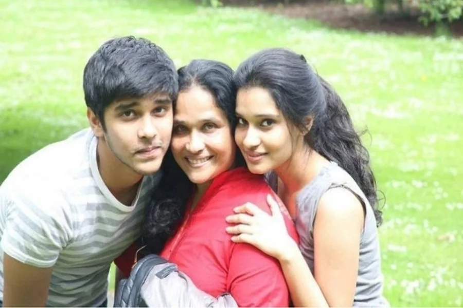 Shailaja Balakrishnan Family